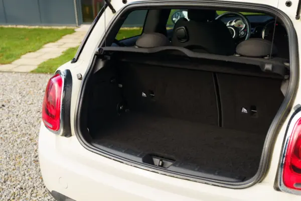 MINI 3 Portas Cooper D 13