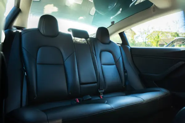 Tesla Model 3 Standard Range Plus RWD 14