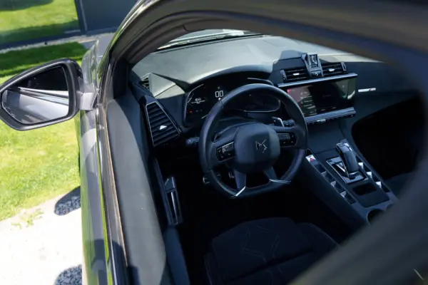 DS DS7 Crossback 2.0 BlueHDi Performance Line EAT8 24