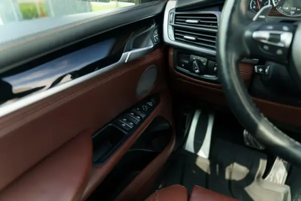 BMW X5 M Standard 14