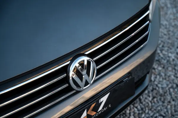 Volkswagen Passat Variant 1.6 TDI BlueMotion 27