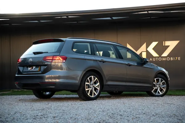 Volkswagen Passat Variant 1.6 TDI BlueMotion 3