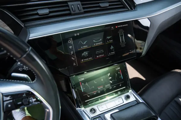 Audi e-tron Sportback 50 quattro advanced 28