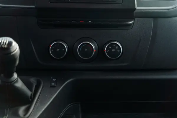 Renault Master L4 BASCULANTE 13