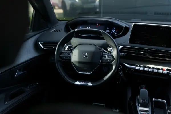 Peugeot 3008 BlueHDi 130 Stop & Start EAT8 GT Pack 10