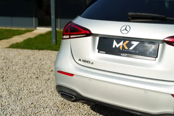 Mercedes-Benz A 180 d 7G-DCT AMG Line 20
