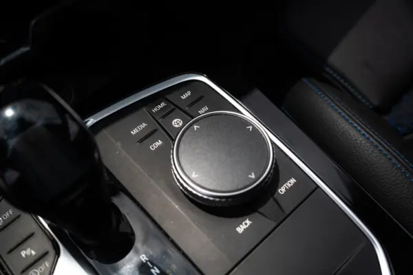 BMW 220 Gran Coupé d Aut. M Sport 9