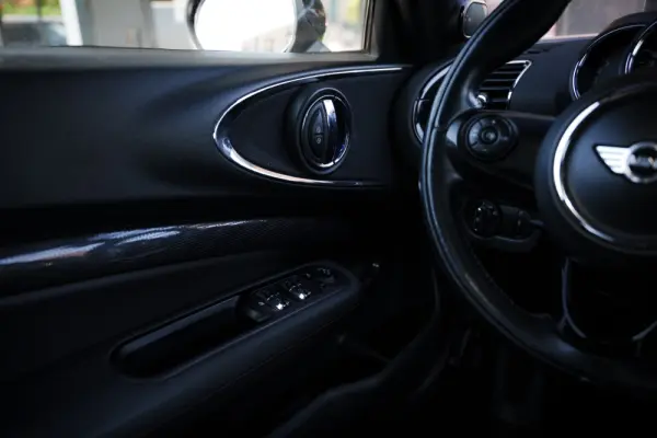 MINI Clubman Cooper D Sport Edition Auto 27