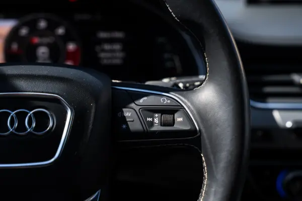 Audi SQ7 4.0 TDI V8 quattro Tiptronic 7L 45