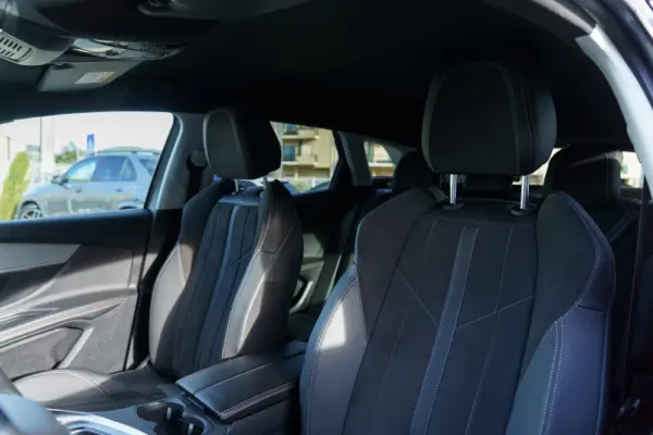 Peugeot 3008 BlueHDi 130 Stop & Start EAT8 GT Pack 15