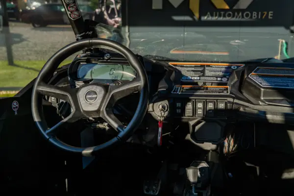 Can-Am Maverick Sport 24