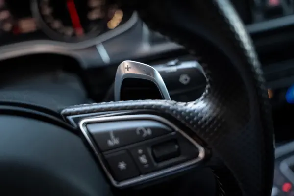 Audi A6 3.0 TDi V6 quattro S-line S tronic 10