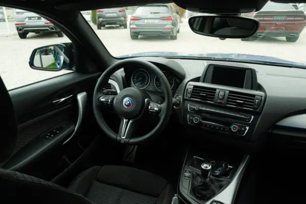 BMW 120 d Pack M 9