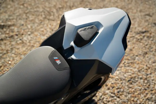 BMW S 1000 RR PACK M + LINHA COMPLETA AKRAPOVIC 38