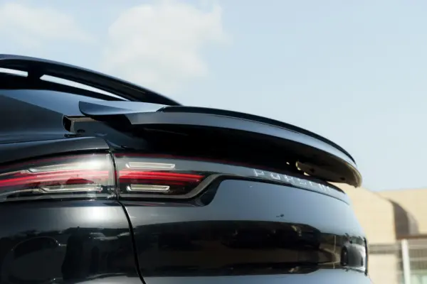 Porsche Cayenne Coupé E-Hybrid Platinum Edition 30