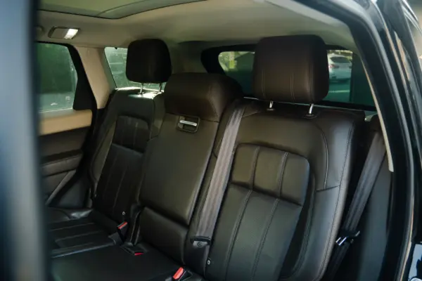 Land Rover Range Rover Sport SDV6 Black Edition 19