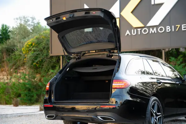Mercedes-Benz E 300 de 4Matic 9G-TRONIC AMG Line 44