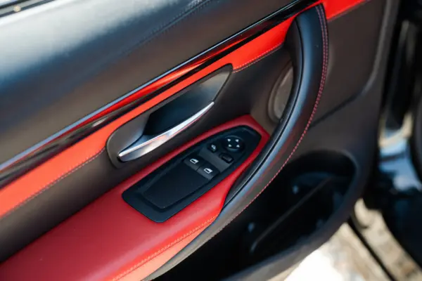 BMW M4 DKG Competition 20