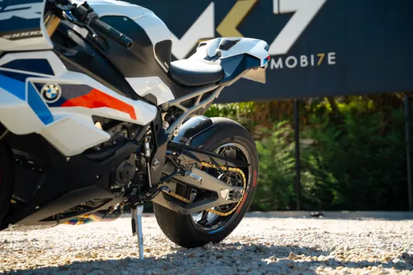 BMW S 1000 RR PACK M + LINHA COMPLETA AKRAPOVIC 4