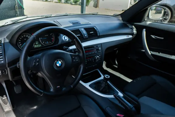 BMW 118 d Coupe 9