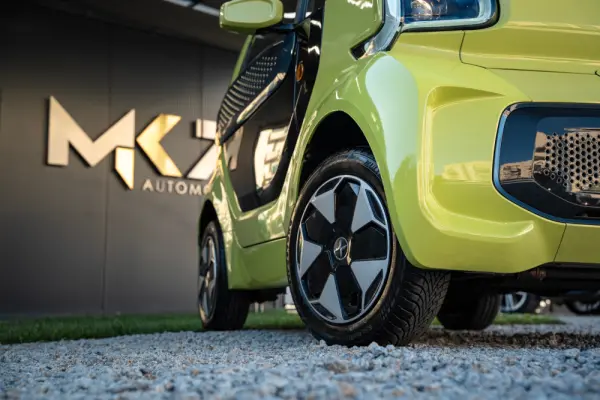 XEV Yoyo 10