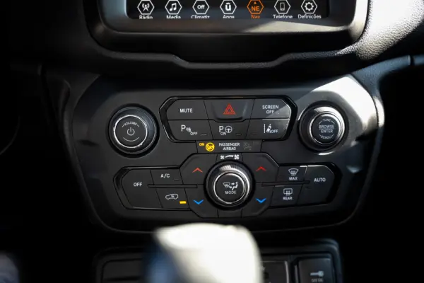 Jeep Renegade 1.3 T4-PHEV 177 kW 4xe North Star 49