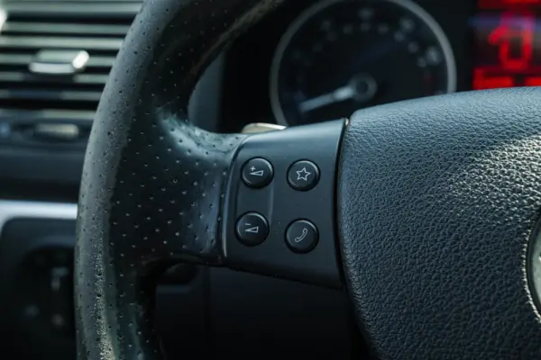 Volkswagen Golf 3.2 R32 4Motion DSG 15