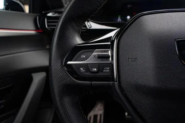 Peugeot 308 SW BlueHDi 130 EAT8 GT EXCLUSIVE 24
