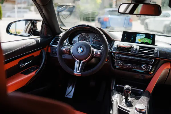 BMW M4 DKG Competition 14