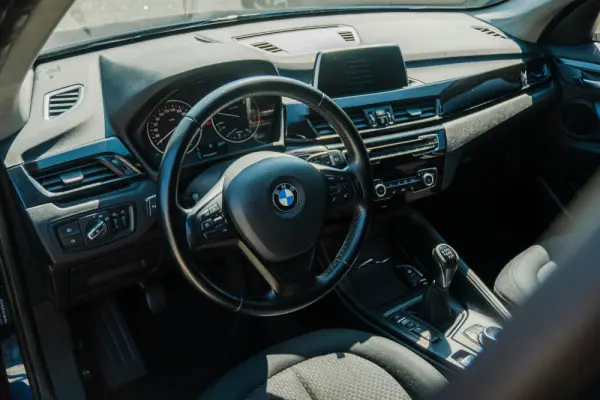 BMW X1 sDrive18d Sport Line 16