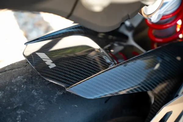 BMW S 1000 RR PACK M + LINHA COMPLETA AKRAPOVIC 22