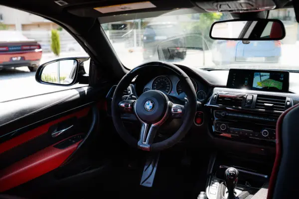 BMW M4 DKG Competition 40