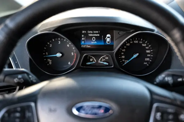 Ford C-Max 1.5 TDCi Titanium S/S 9