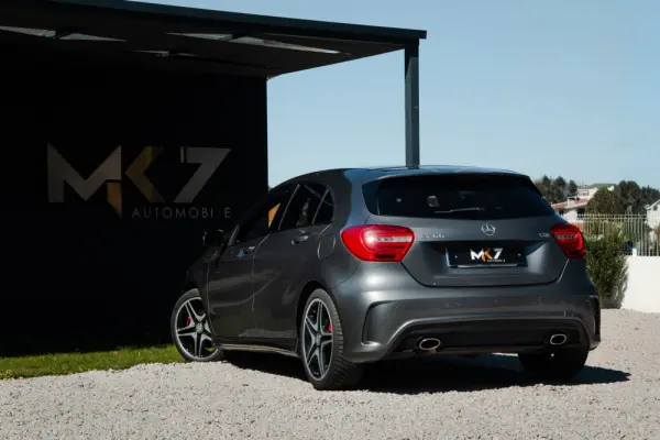 Mercedes-Benz A 200 d AMG Line Aut. 4