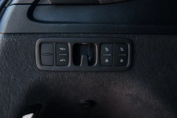 Audi SQ7 4.0 TDI V8 quattro Tiptronic 7L 18