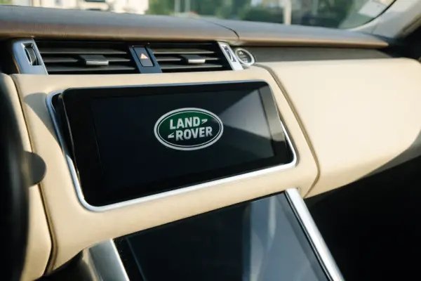 Land Rover Range Rover Sport SDV6 Black Edition 7