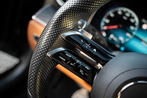 Mercedes-Benz E 300 de 4Matic 9G-TRONIC AMG Line 52