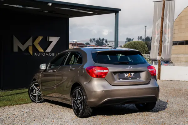 Mercedes-Benz A 180 CDI BE Urban Aut. 3