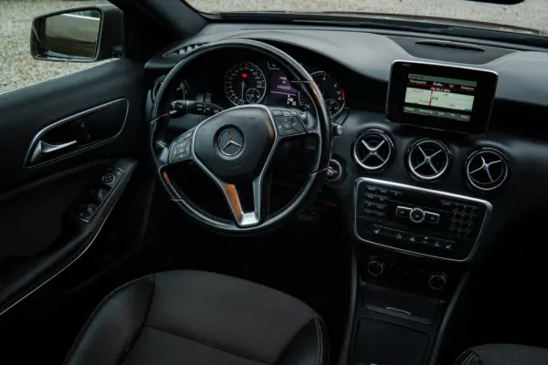 Mercedes-Benz A 180 CDI BE Urban Aut. 9