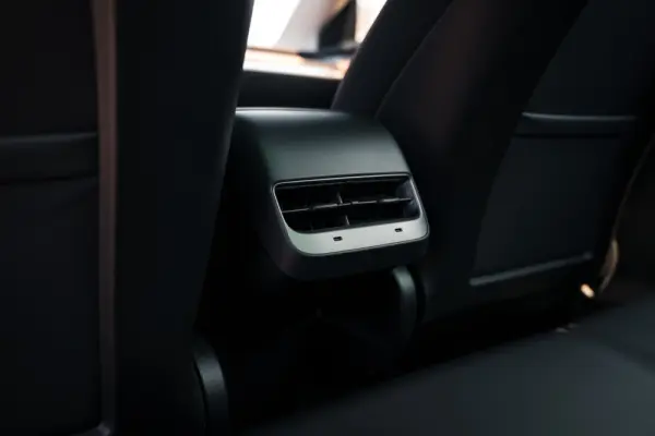 Tesla Model 3 Performance Dual Motor AWD 32