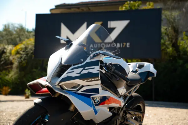 BMW S 1000 RR PACK M + LINHA COMPLETA AKRAPOVIC 2