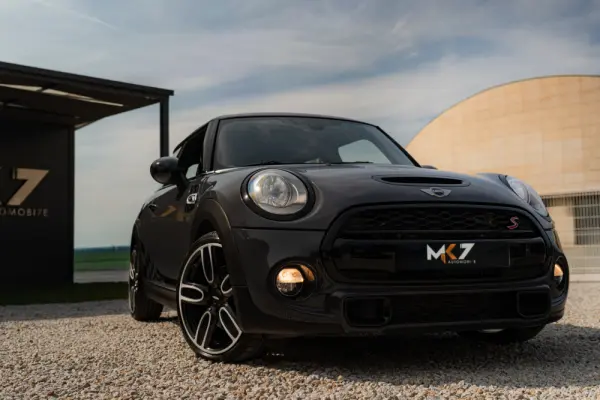 MINI 3 Portas Cooper SD 3