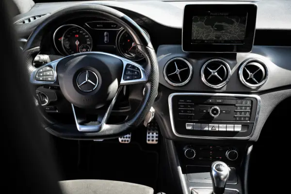 Mercedes-Benz CLA 180 (CDI) d AMG Line 22