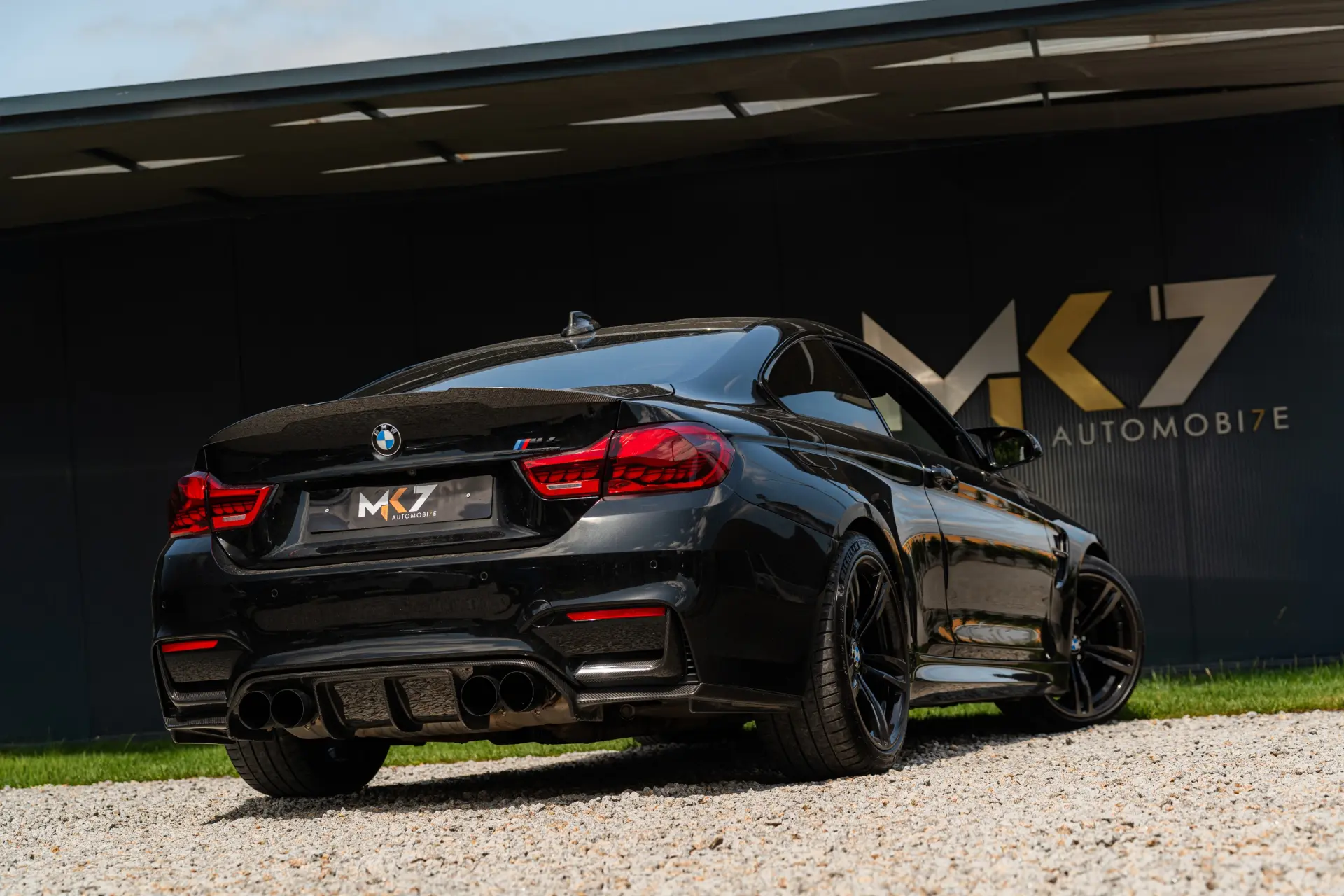 BMW M4 DKG Competition 3