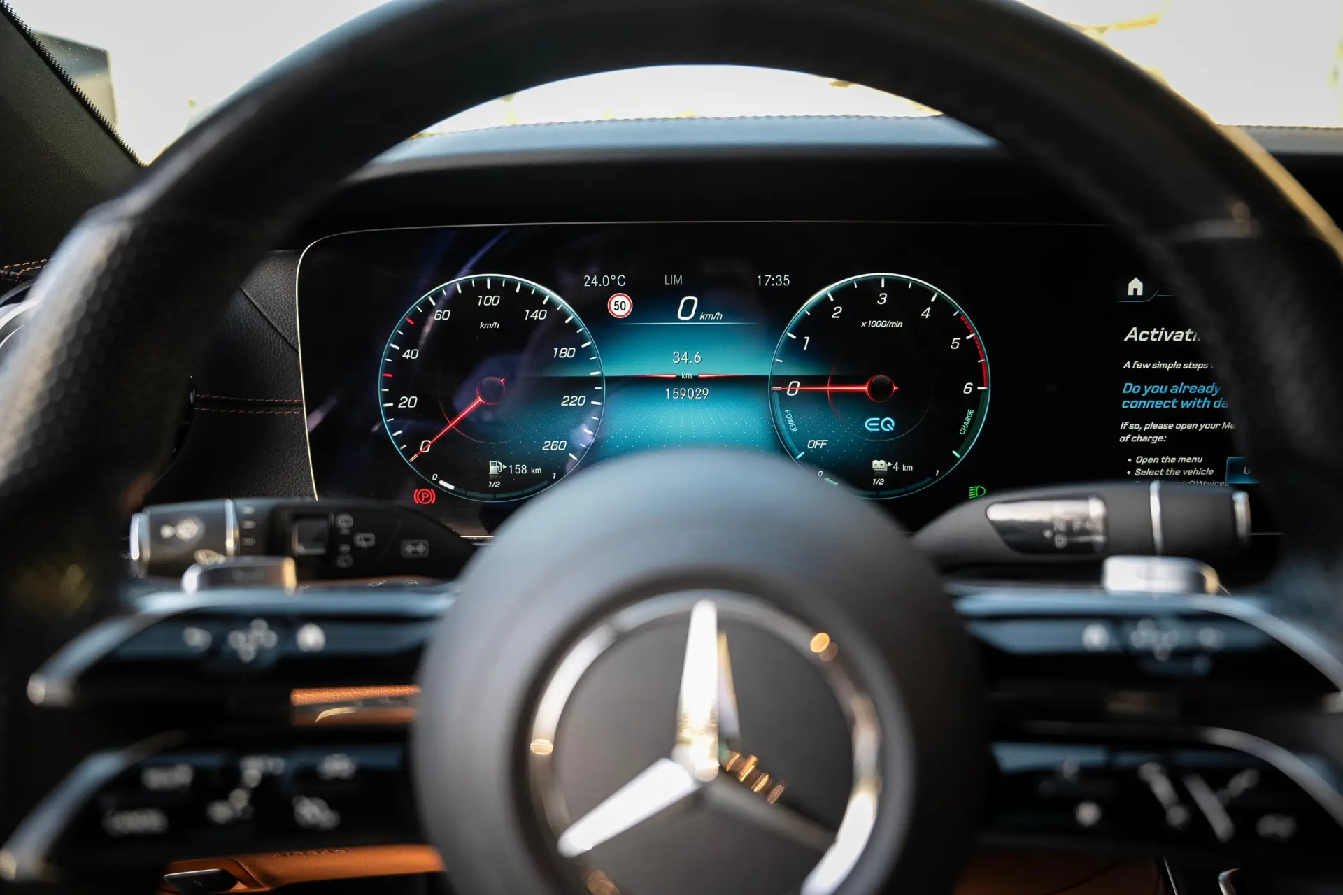 Mercedes-Benz E 300 de 4Matic 9G-TRONIC AMG Line 21