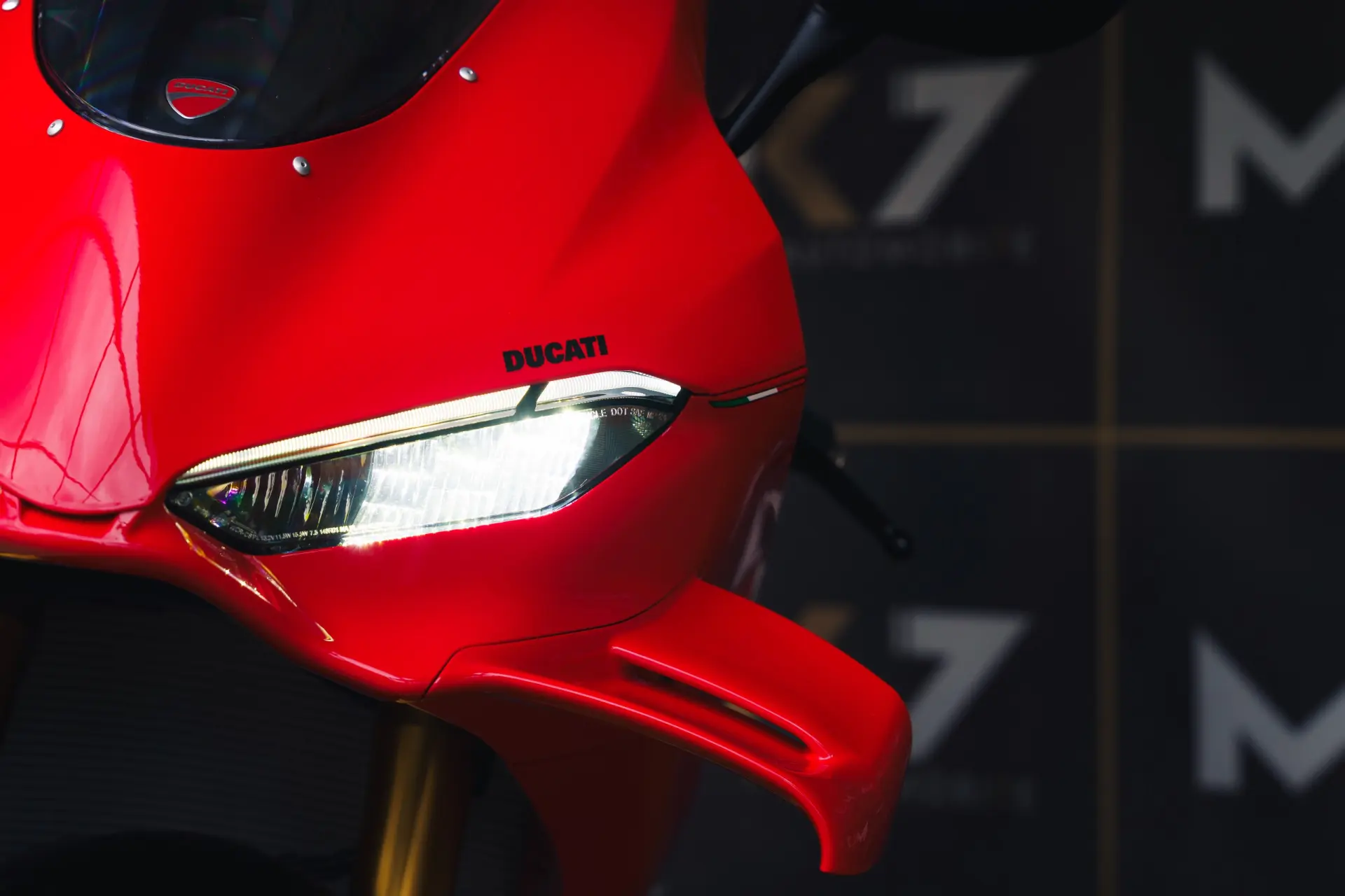 Ducati Panigale V4 S 2025 7
