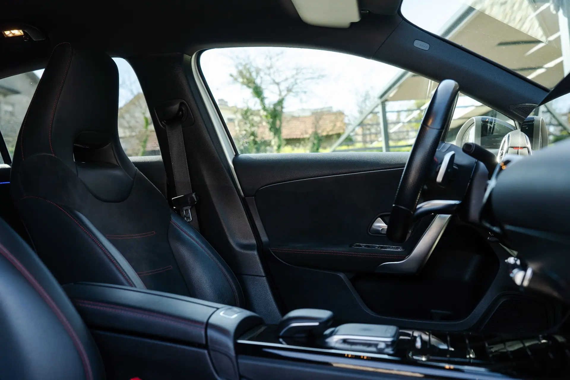 Mercedes-Benz A 180 d 7G-DCT AMG Line 8