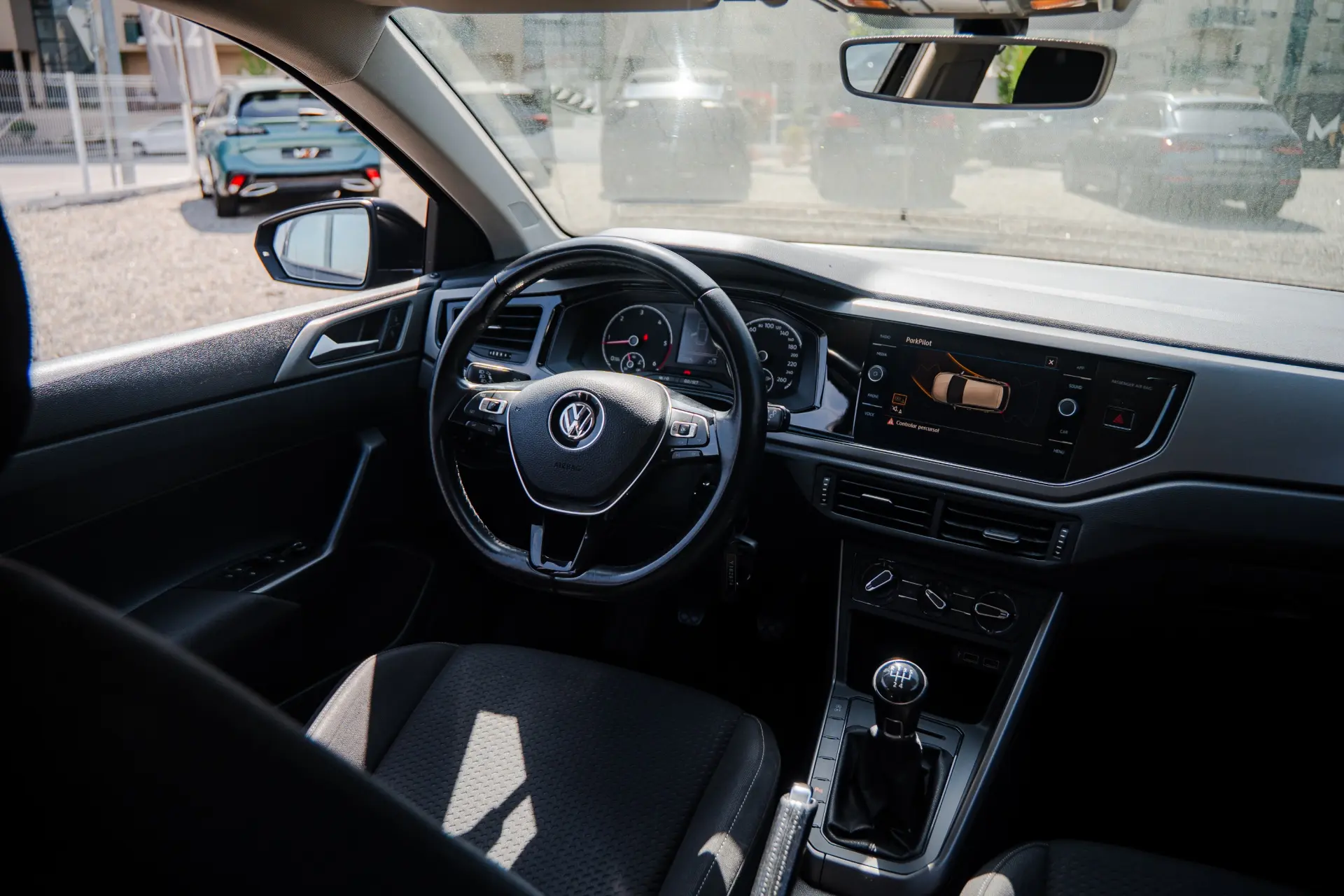 Volkswagen Polo 1.6 TDI Confortline 9
