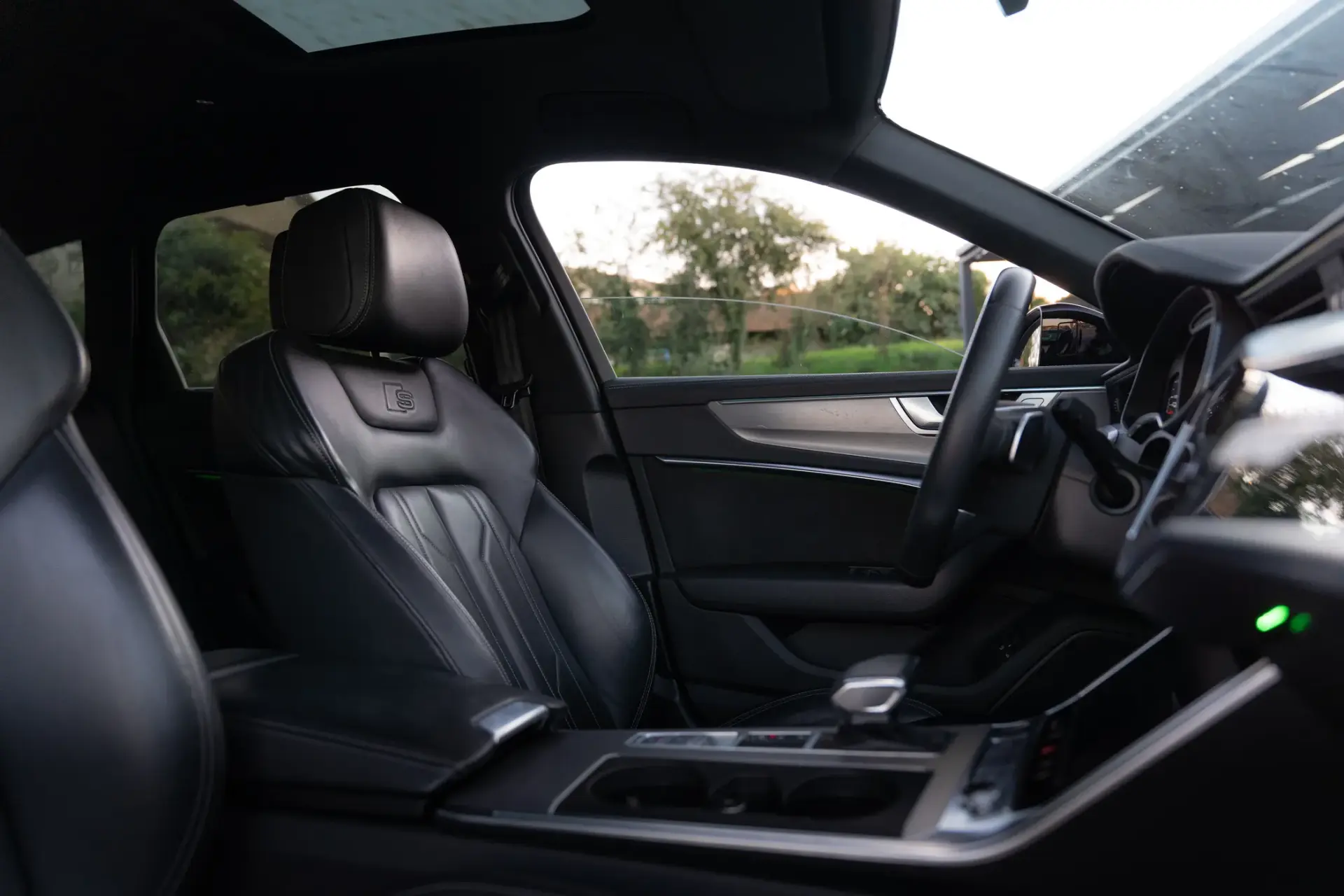 Audi A6 Avant 55 TFSIe quattro S line S tronic 15