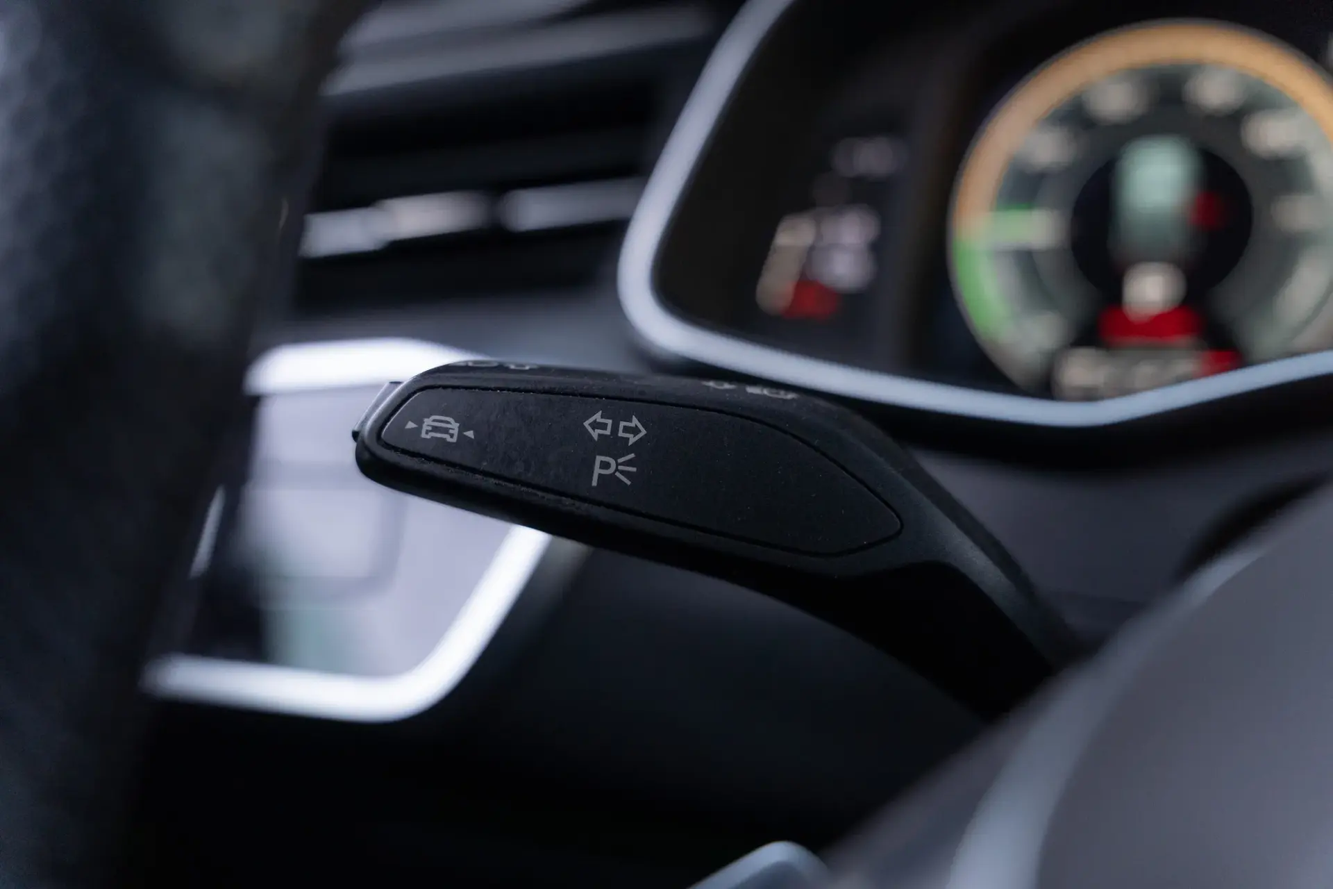 Audi A6 Avant 55 TFSIe quattro S line S tronic 28